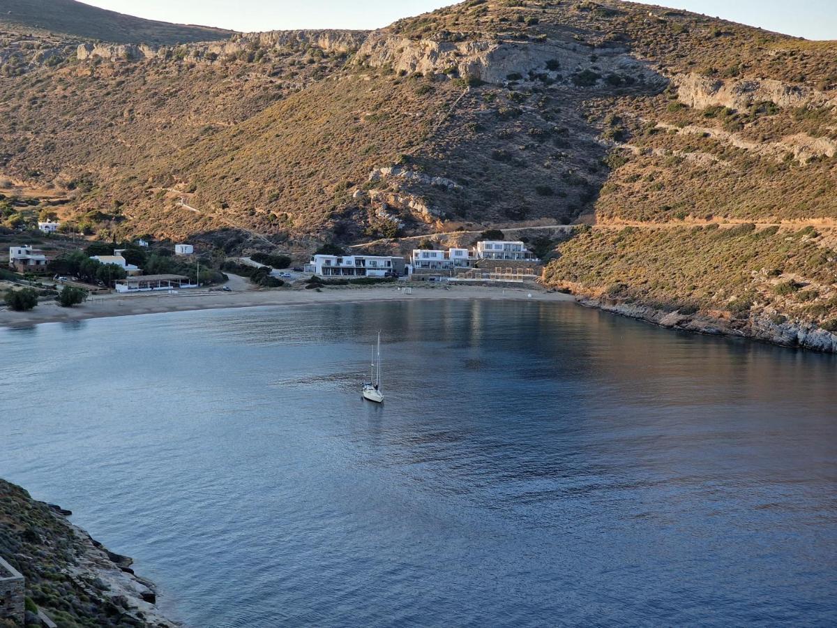 Spathi Beach Suites Kea Exteriör bild