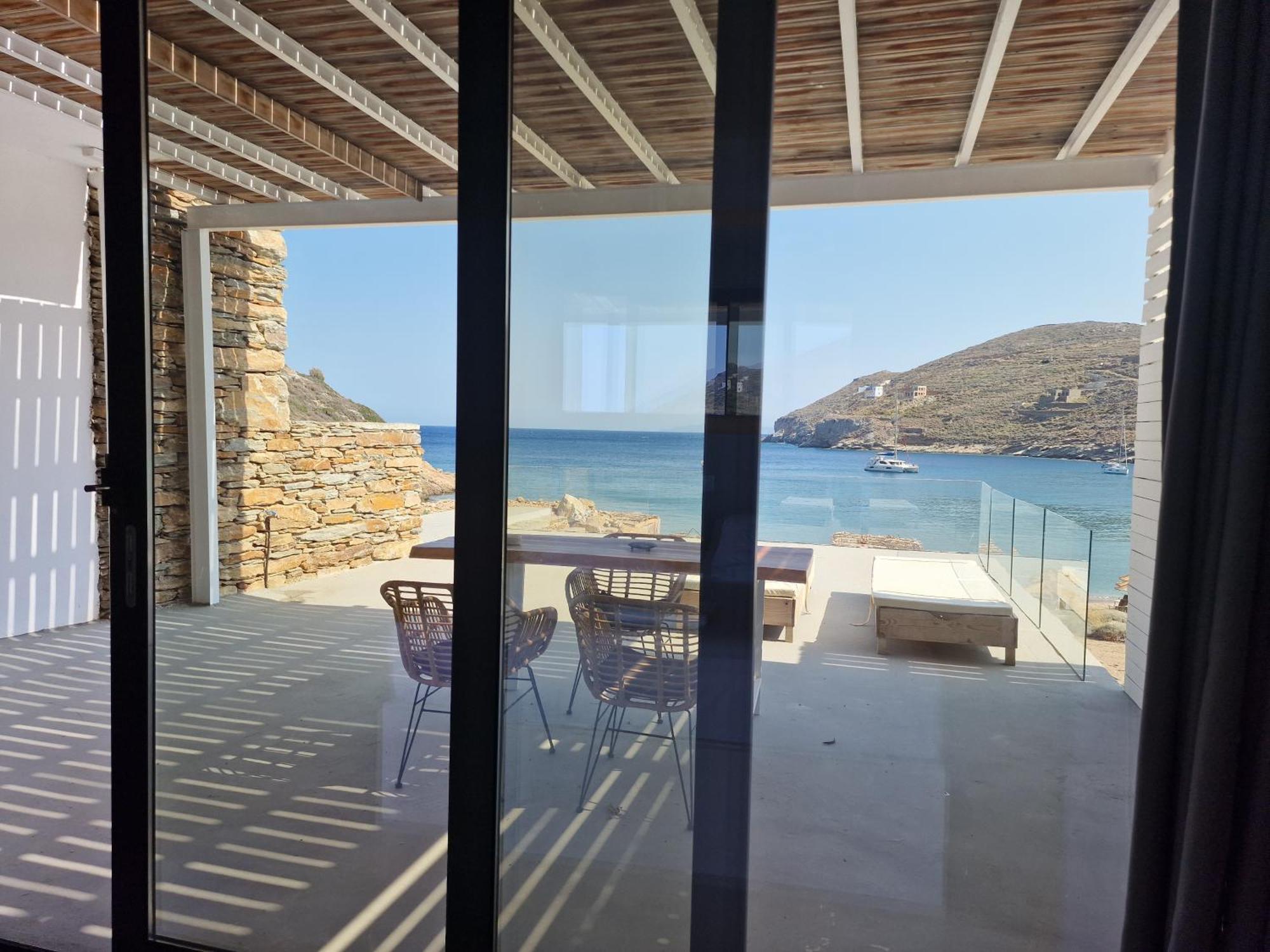 Spathi Beach Suites Kea Rum bild