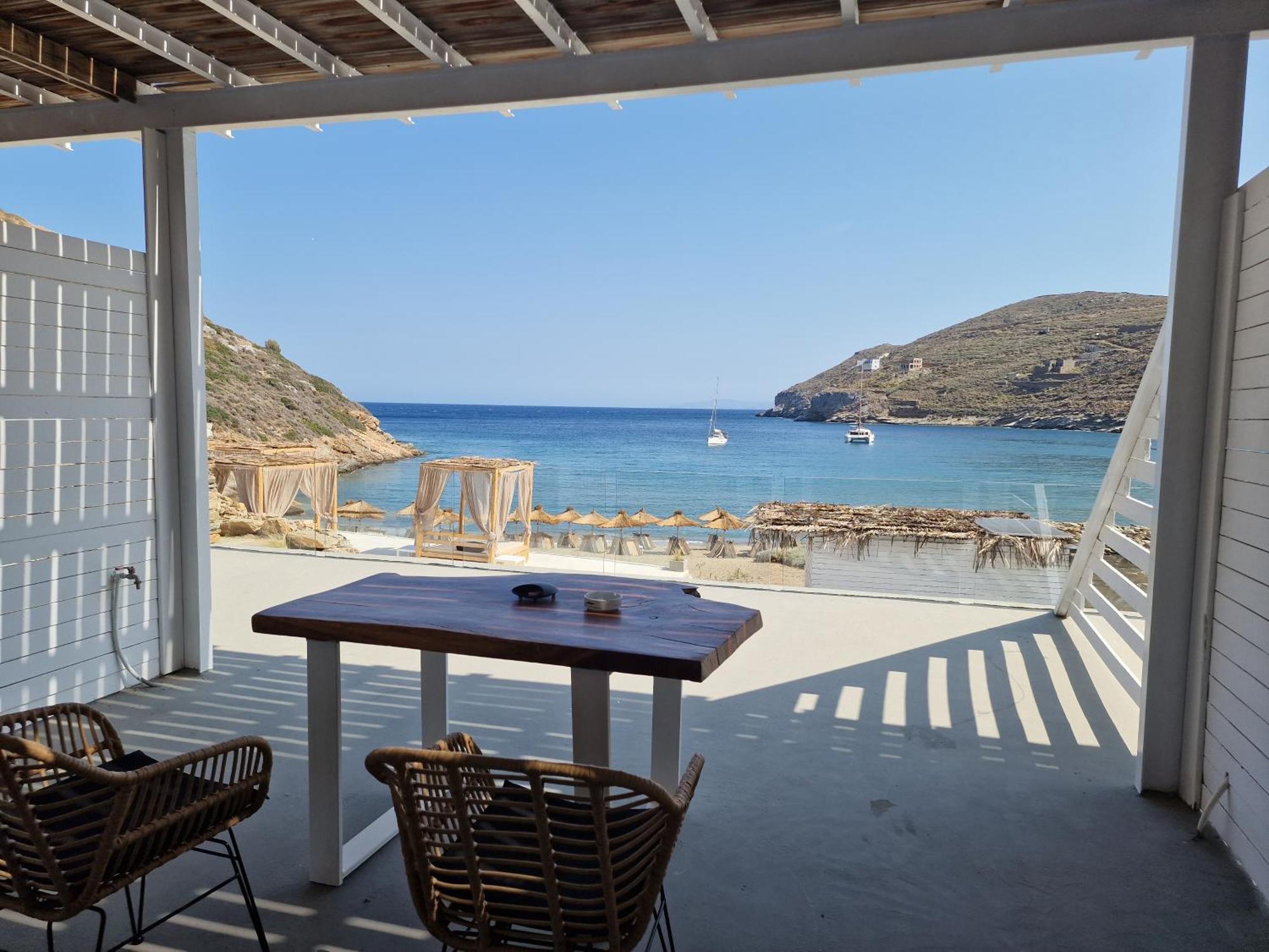 Spathi Beach Suites Kea Rum bild