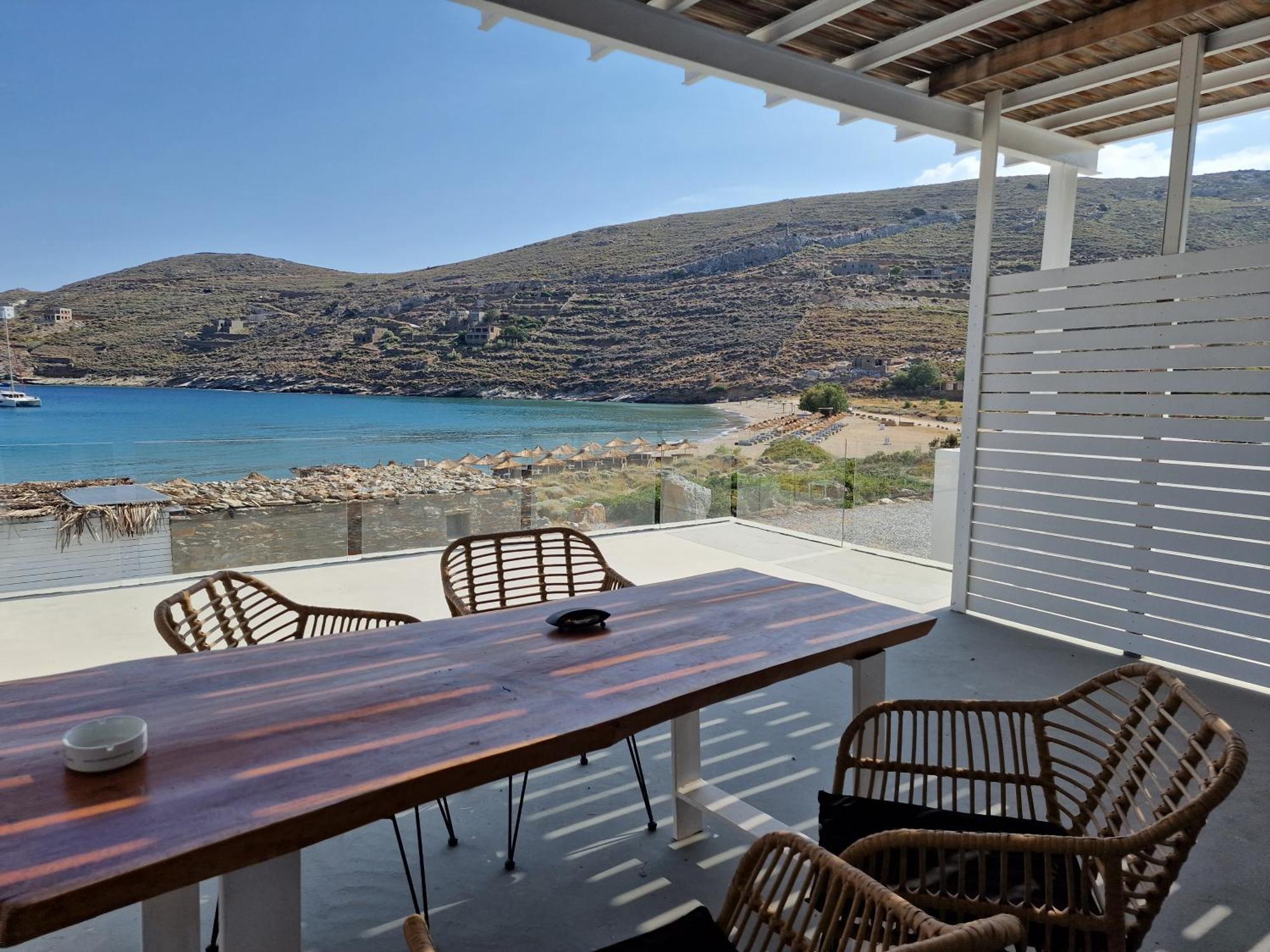 Spathi Beach Suites Kea Rum bild