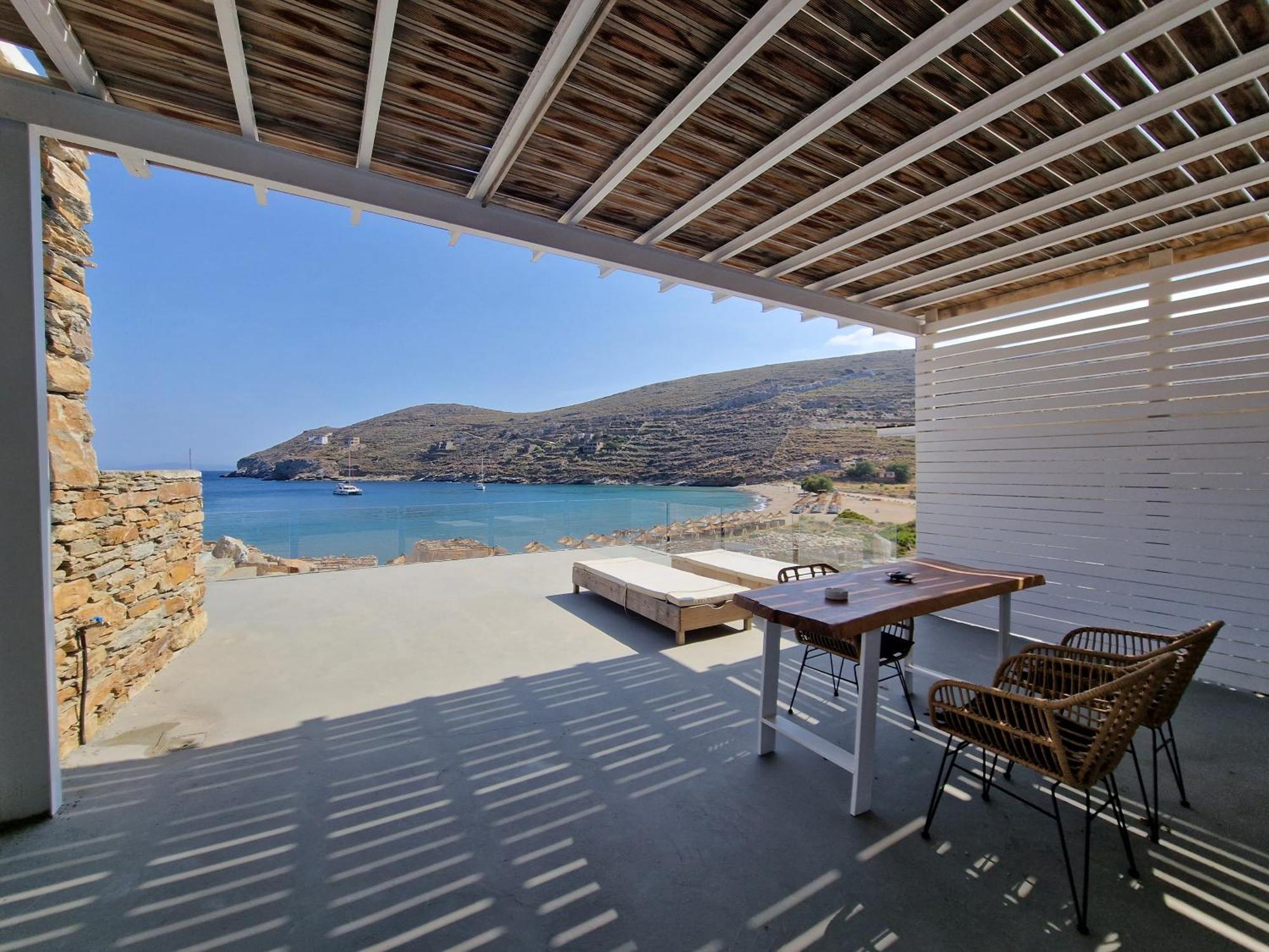 Spathi Beach Suites Kea Rum bild