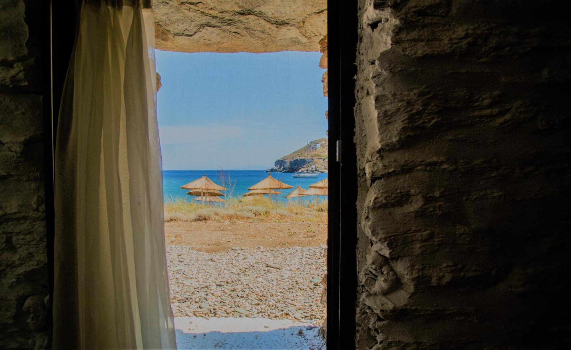 Spathi Beach Suites Kea Rum bild